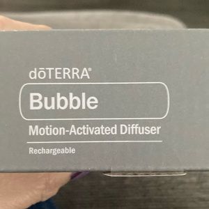 Bubble  diffuser motion activated new in box essential oil no water required